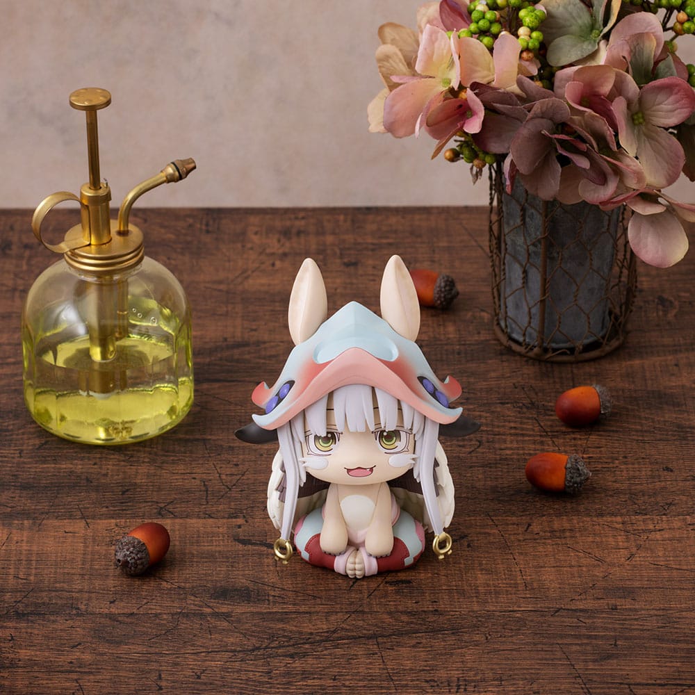 Made in Abyss: The Golden City of the Scorching Sun Look Up PVC Statue Nanachi 11 cm (With Gift) 4535123837616