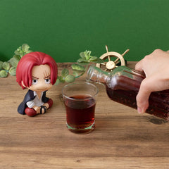 One Piece Look Up PVC Statue Shanks 11 cm (with gift) 4535123839542