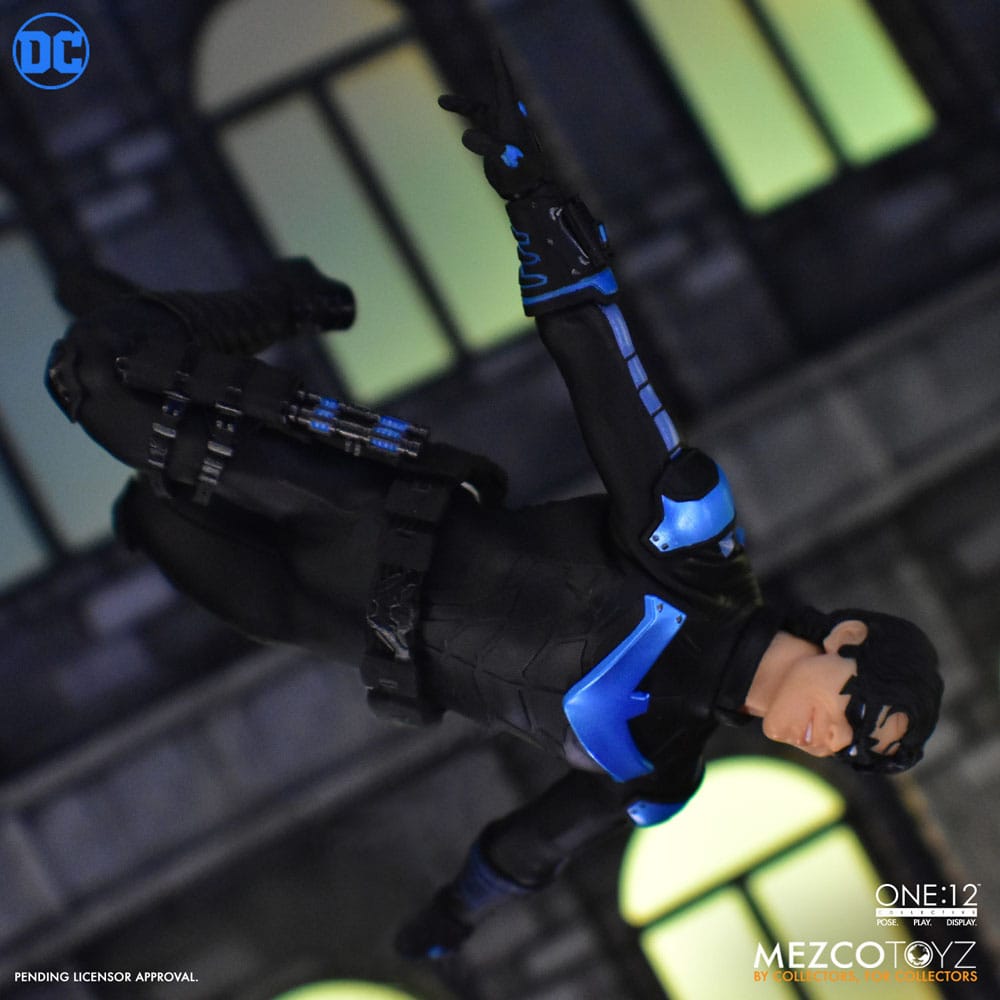 DC Comics Action Figure 1/12 Nightwing 17 cm 0696198765755