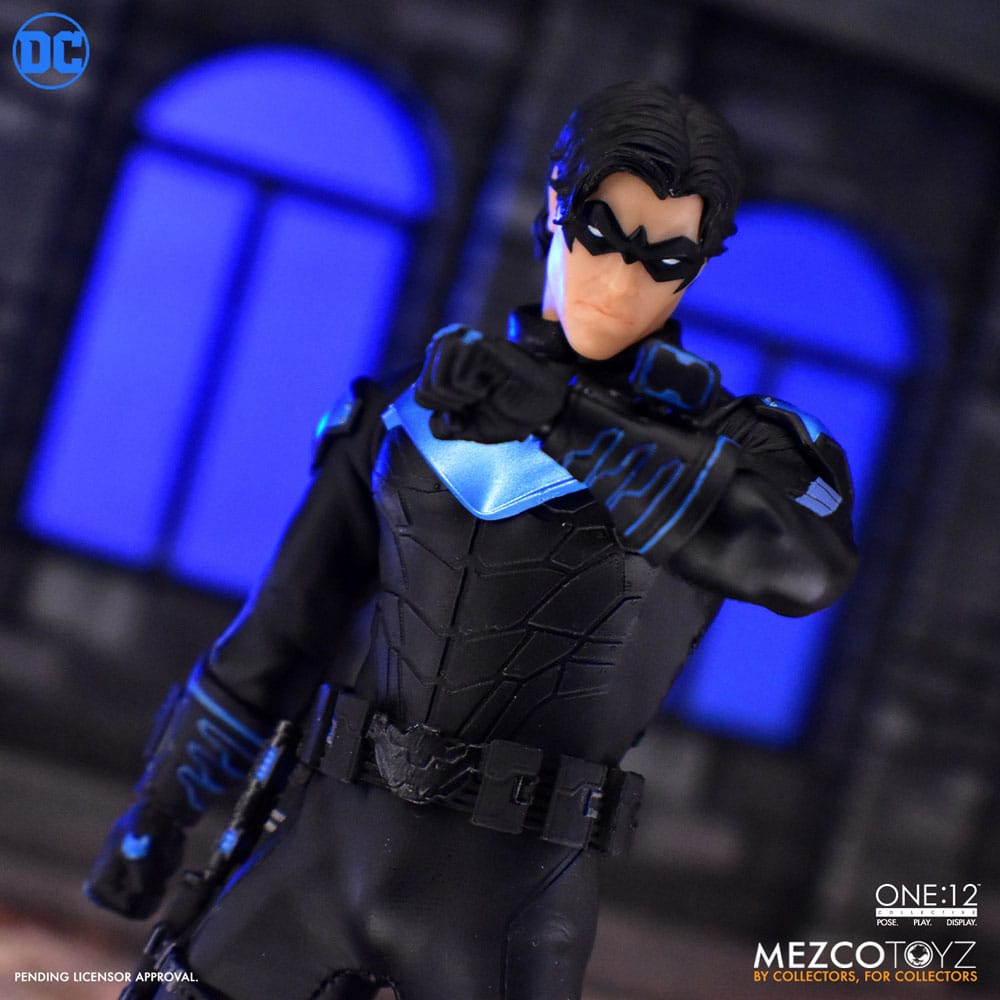 DC Comics Action Figure 1/12 Nightwing 17 cm 0696198765755