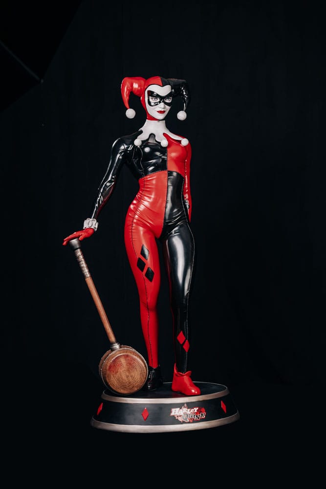 DC Comics Life-Size Statue Harley Quinn 196 cm 0096224882935