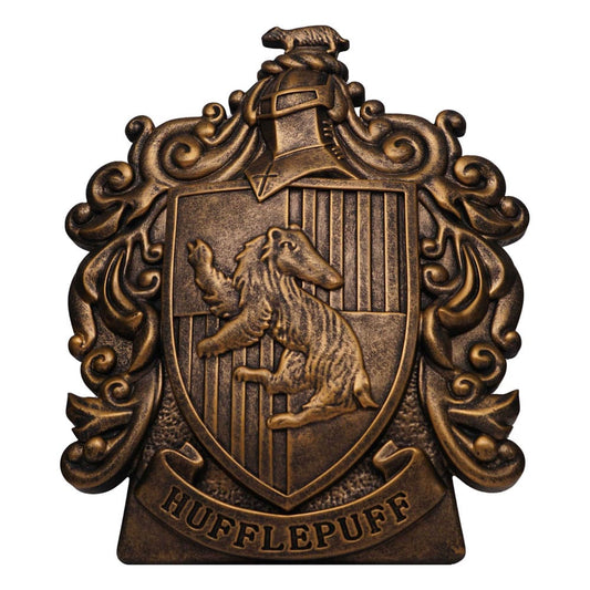 Harry Potter Figural Bank Hufflepuff Crest 20 cm 0077764487026