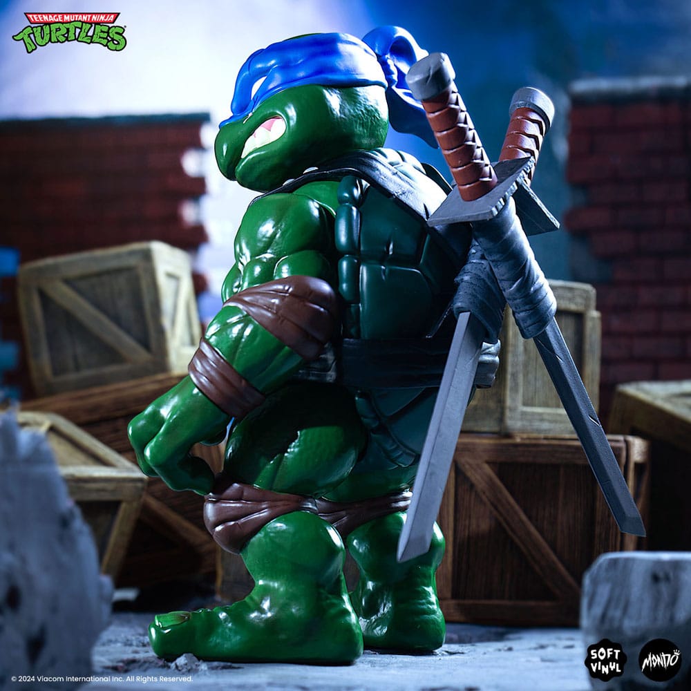 Teenage Mutant Ninja Turtles Soft Vinyl Figure Leonardo 25 cm 0810140241443