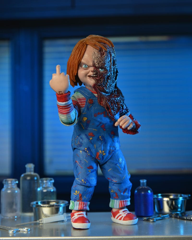 Child´s Play Action Figure Chucky (TV Series) Ultimate Chucky 18 cm 0634482421246