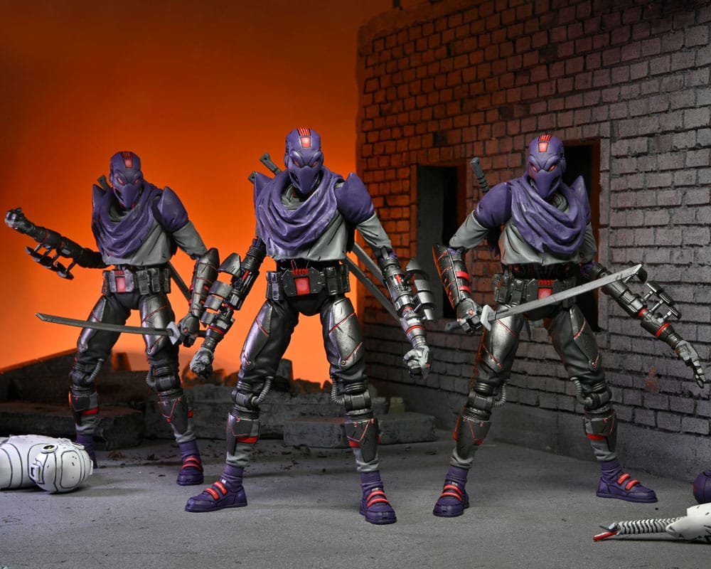 Teenage Mutant Ninja Turtles: The Last Ronin Action Figure Ultimate Foot Bot 18 cm 0634482543344