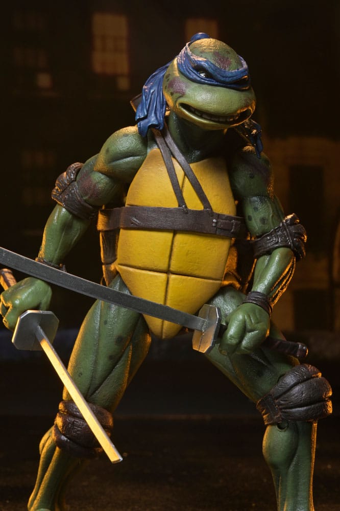 Teenage Mutant Ninja Turtles (1990 Movie) Action Figure Roof Top Battle Shredder vs Leo 18 cm 0634482545157