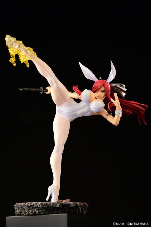 Fairy Tail Statue 1/6 Erza Scarlet High Kick White Bunny Ver. 37 cm 4560321854684