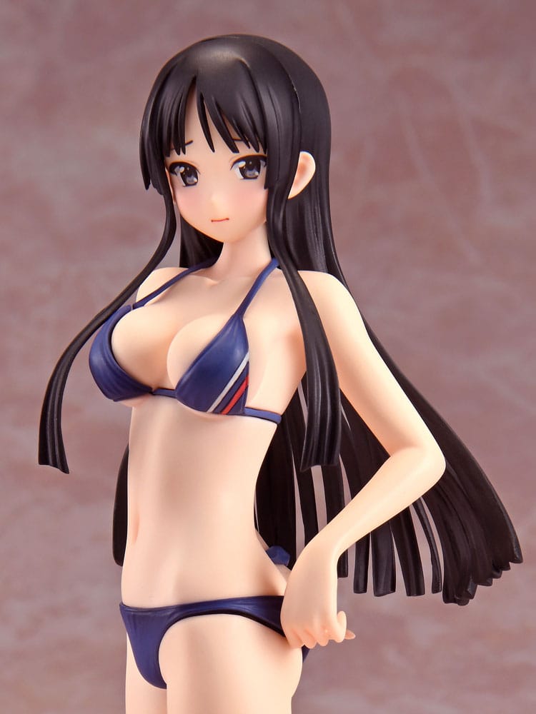 Summer Queens PVC Statue 1/8 Mio Akiyama 20 cm 4573480000489