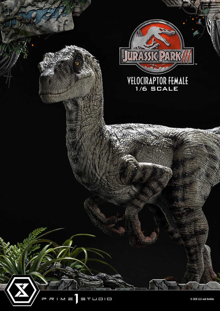 Jurassic Park III Legacy Museum Collection Statue 1/6 Velociraptor Female Bonus Version 44 cm 4580708049038