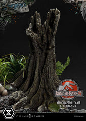 Jurassic Park III Legacy Museum Collection Statue 1/6 Velociraptor Female Bonus Version 44 cm 4580708049038