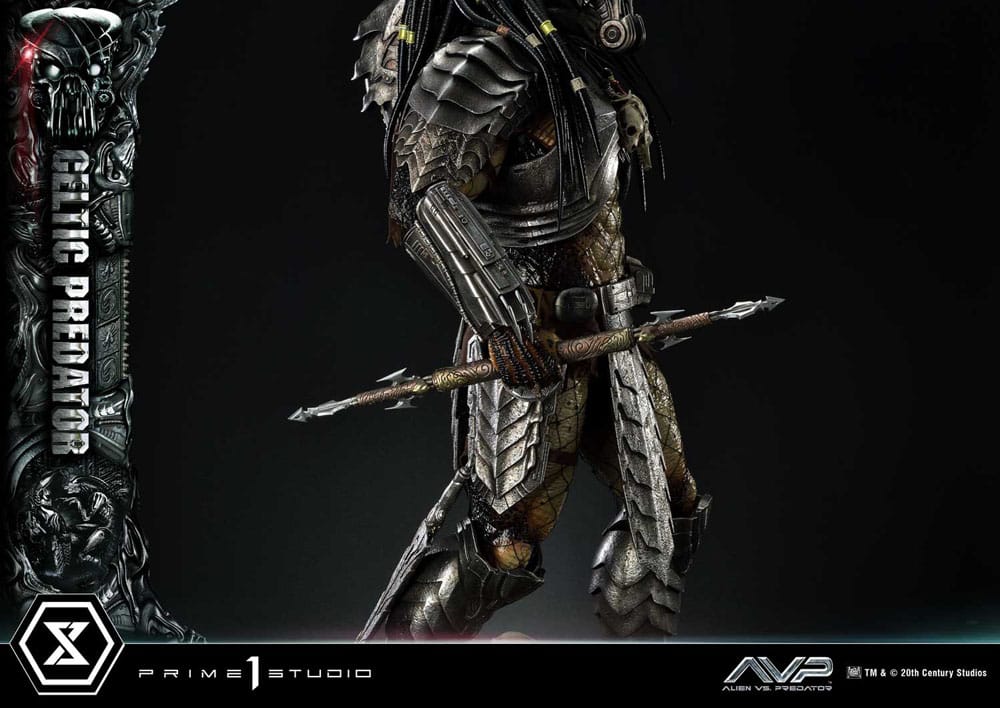 The Alien vs. Predator Museum Masterline Series Statue 1/3 Celtic Predator 95 cm 4580708048963