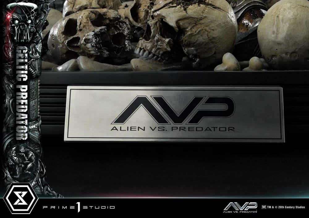 The Alien vs. Predator Museum Masterline Series Statue 1/3 Celtic Predator 95 cm 4580708048963