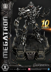 Transformers Museum Masterline Statue Megatro 4580708042565