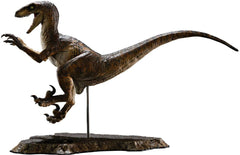 Jurassic Park Prime Collectibles Statue 1/10 Velociraptor Jump 21 cm 4580708048758