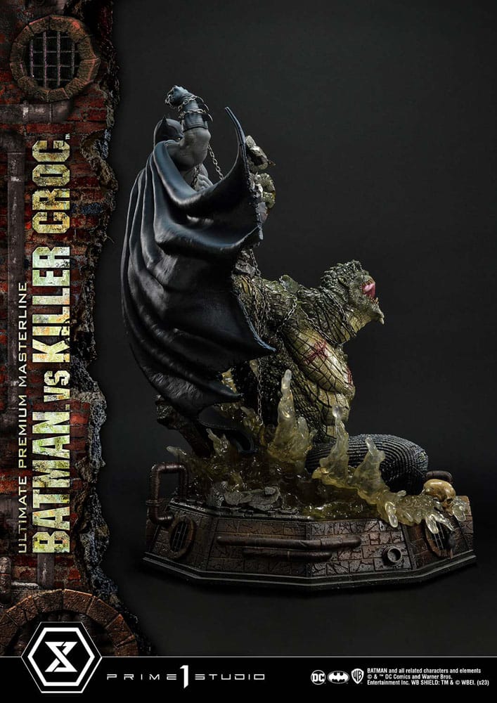 Batman Ultimate Premium Masterline Series Statue Batman Versus Killer Croc Deluxe Bonus Version 71 cm 4580708048475