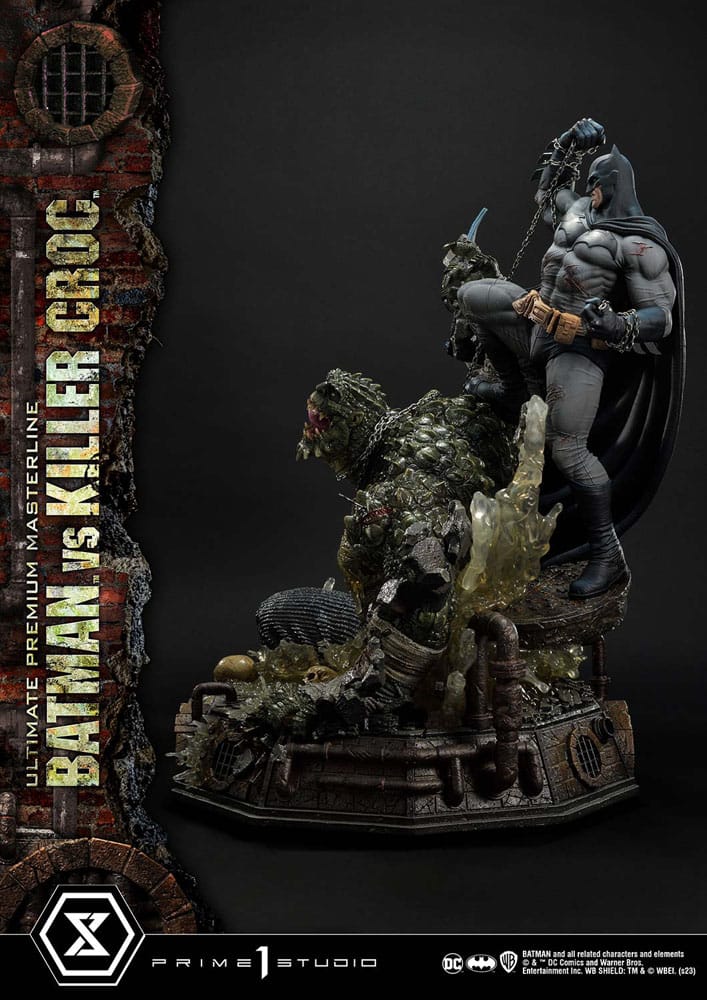 Batman Ultimate Premium Masterline Series Statue Batman Versus Killer Croc Deluxe Bonus Version 71 cm 4580708048475