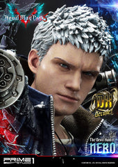 Devil May Cry 5 Statue Nero Deluxe Ver. 70 cm 4562471909184