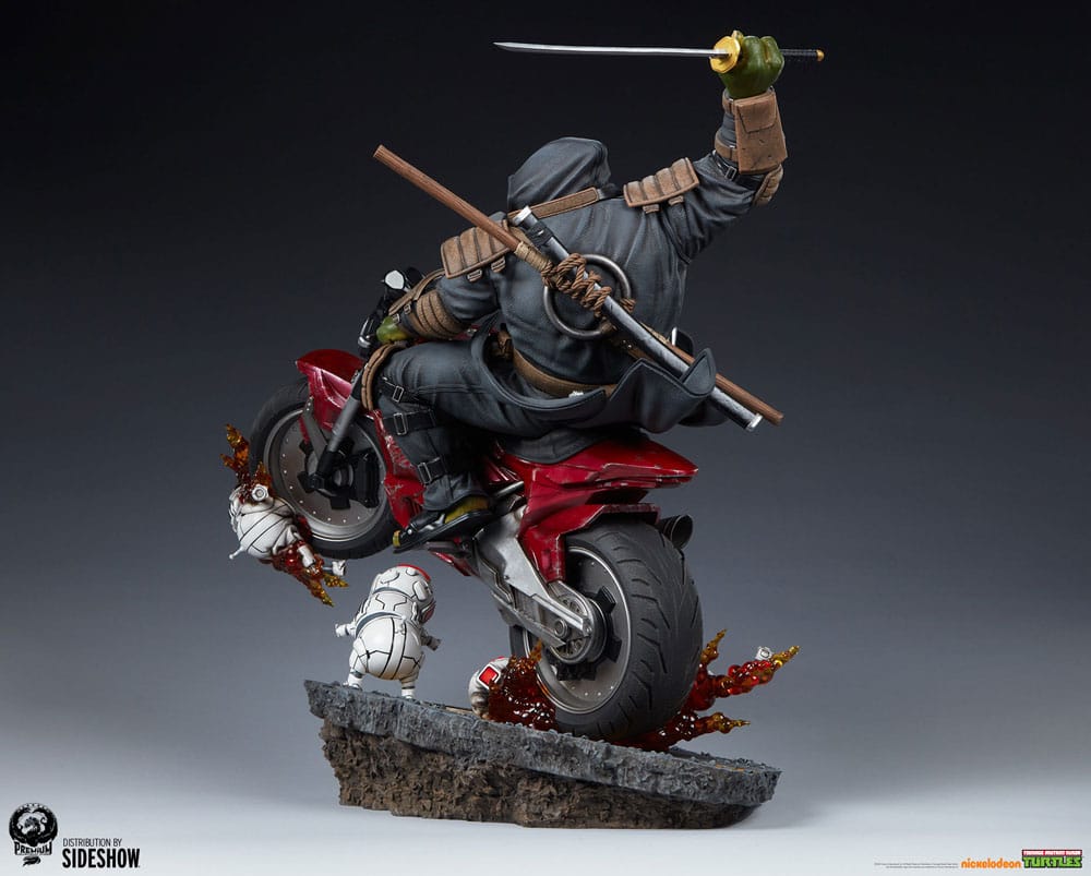 Teenage Mutant Ninja Turtles Statue 1/4 The Last Ronin On Bike 53 cm 0712179859418