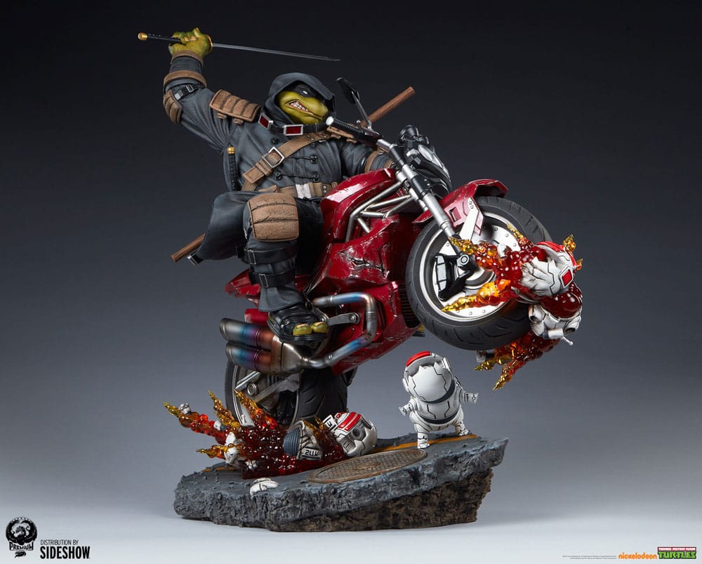 Teenage Mutant Ninja Turtles Statue 1/4 The Last Ronin On Bike 53 cm 0712179859418