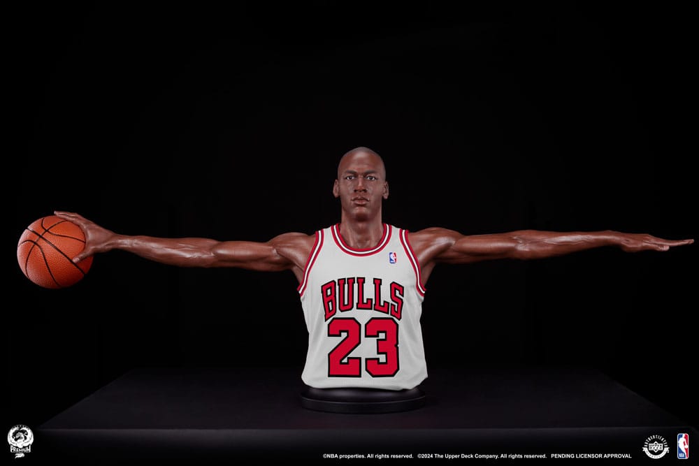 NBA Legends Life-Size Bust Michael Jordan Wings 81 cm 0712179860667