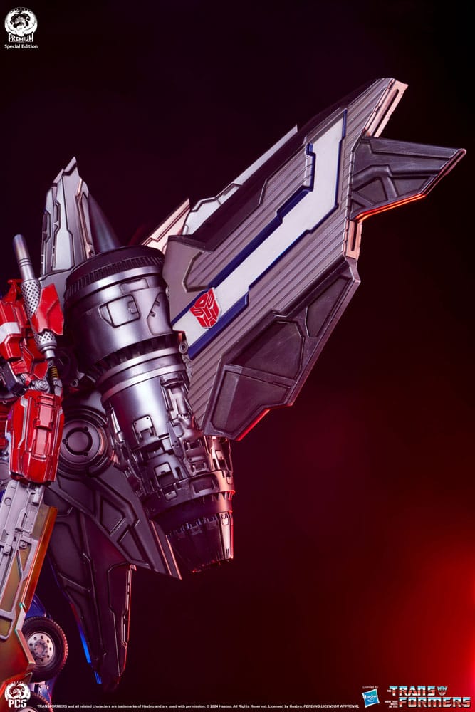 Transformers Museum Scale Statue Optimus Prime Jet Convoy Edition 87 cm 0783214379093