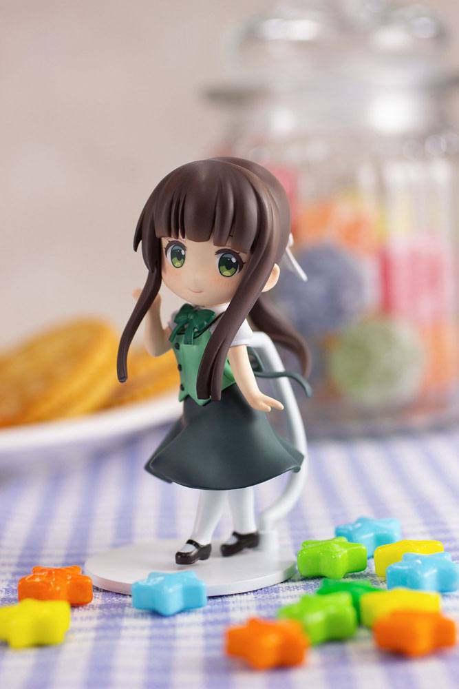 Is the Order a Rabbit Bloom PVC Statue Chiya (re-run) 6 cm 4582362383701