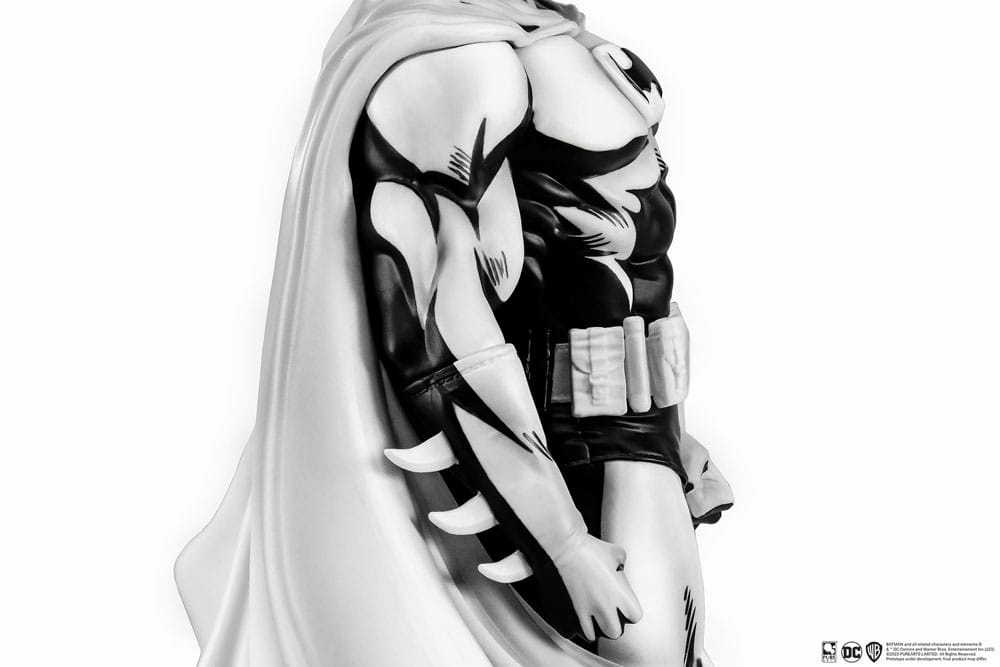 Batman PX PVC Statue 1/8 SDCC 2024 Batman Black & White Version 27 cm 0713929404674