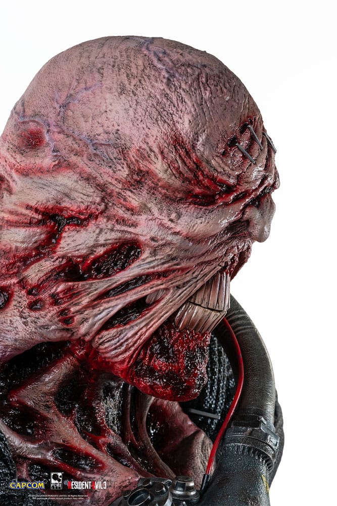 Resident Evil 3 Remake Life-Size Bust 1/1 Nemesis 92 cm 0713929404018