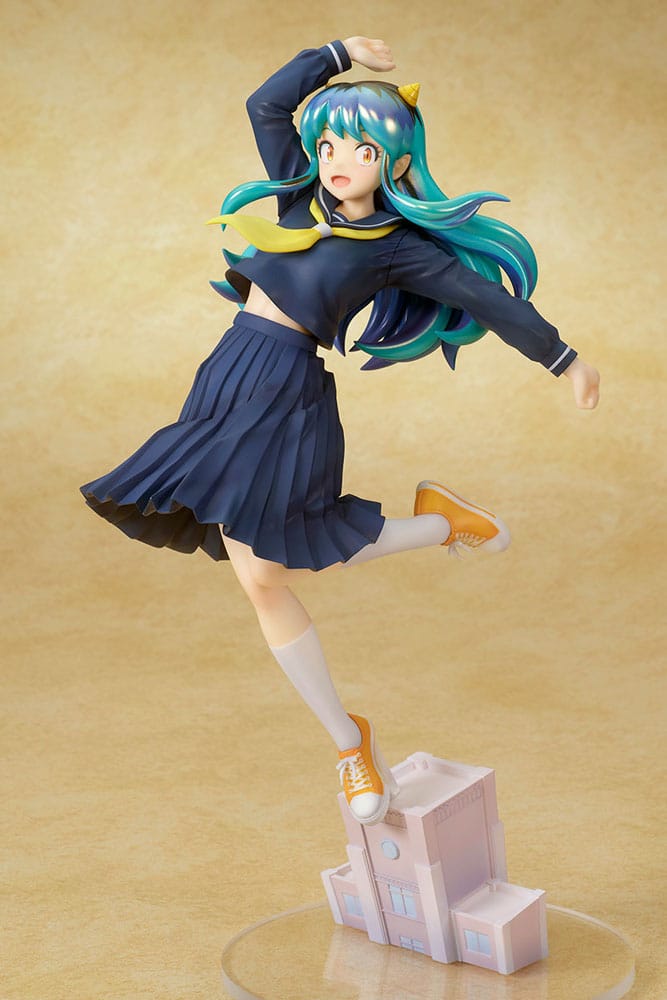 Urusei Yatsura Statue PVC 1/7 Lum Uniform Ver. 28 cm 4560393842985