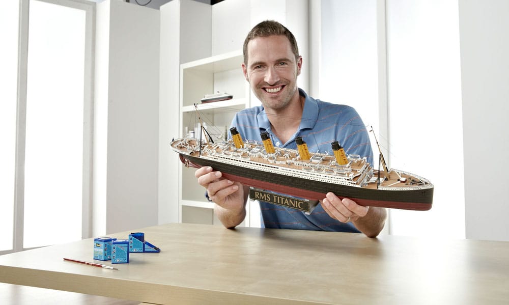 Titanic Model Kit Gift Set 1/400 R.M.S. Titanic 100th Anniversary Edition 67 cm 4009803057156