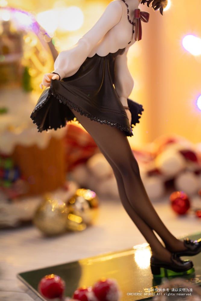 Original Character PVC Statue 1/8 Desktop Girls Series Winter Ringo Another Color 24 cm 6974992520324