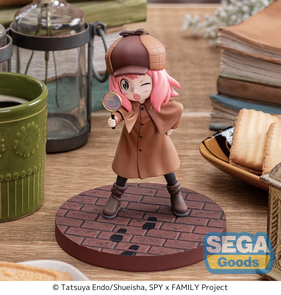 Spy x Family Luminasta PVC Statue Anya Forger Playing Detective 12 cm 4580779535591