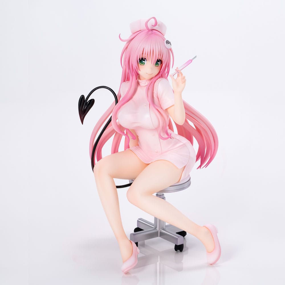 To Love-Ru Darkness Statue PVC Lara Satalin Deviluke Nurse Cos 26 cm 4589642714545