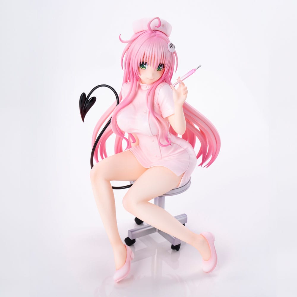 To Love-Ru Darkness Statue PVC Lara Satalin Deviluke Nurse Cos 26 cm 4589642714545