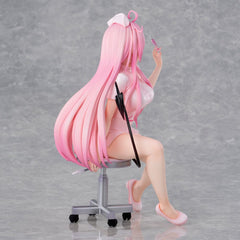 To Love-Ru Darkness Statue PVC Lara Satalin Deviluke Nurse Cos 26 cm 4589642714545