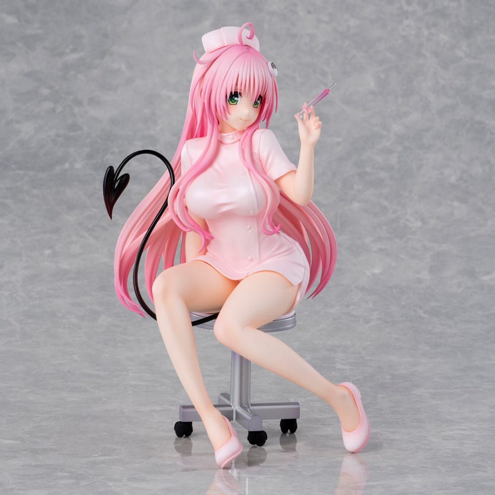 To Love-Ru Darkness Statue PVC Lara Satalin Deviluke Nurse Cos 26 cm 4589642714545