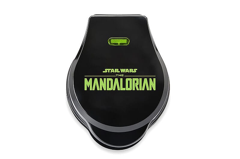 Star Wars The Mandalorian Waffle Maker The Child 0655772022820