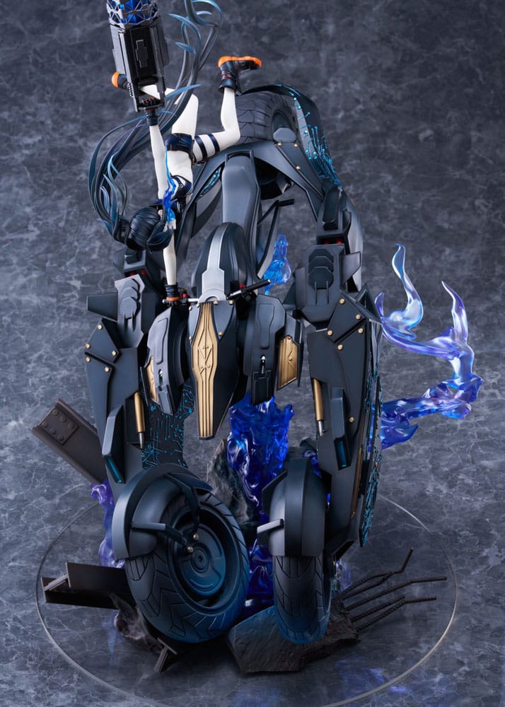 Black Rock Shooter PVC Statue Empress Teaser Visual Ver. 47 cm 4988611223925