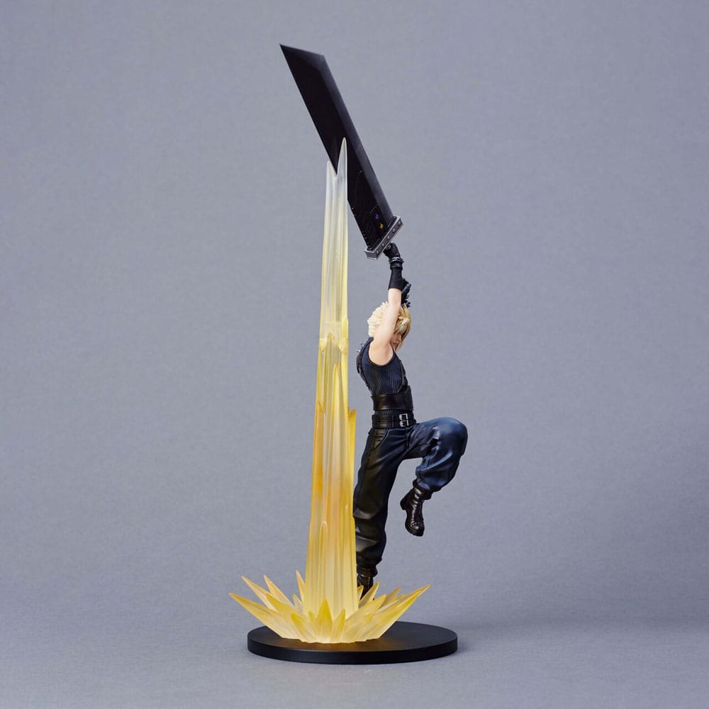 Final Fantasy VII Rebirth PVC Figure Cloud Strife 30 cm 4988601384322