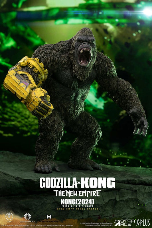 Godzilla vs. Kong: The New Empire Soft Vinyl Statue Kong with B.E.A.S.T. Glove 30 cm 4897057886574