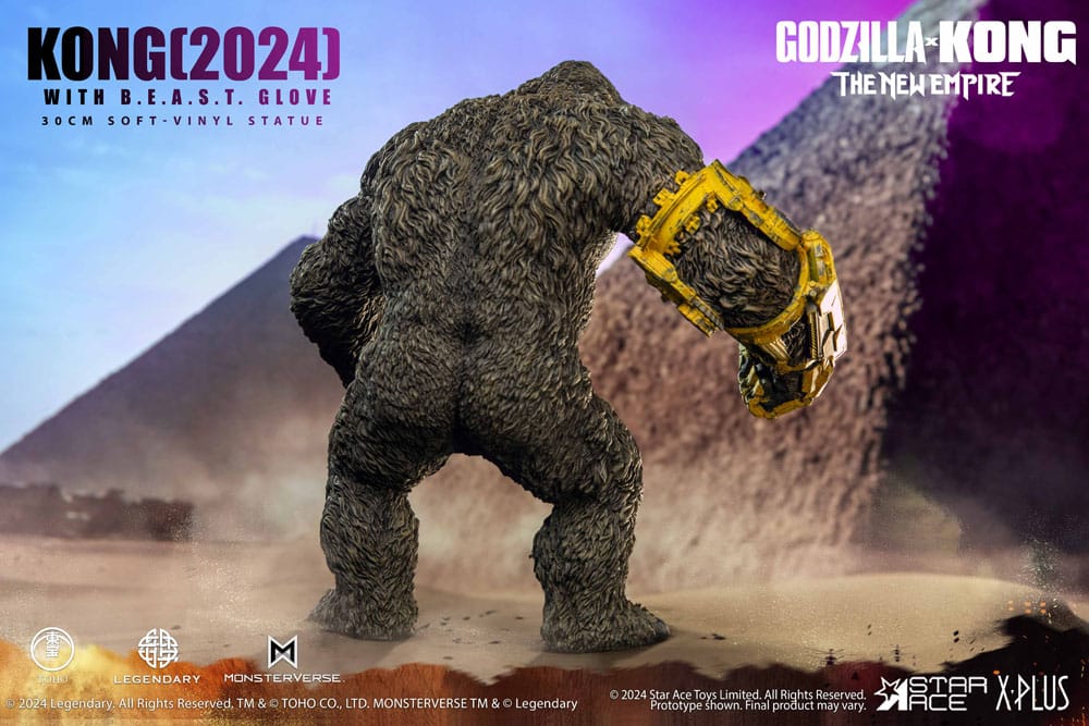 Godzilla vs. Kong: The New Empire Soft Vinyl Statue Kong with B.E.A.S.T. Glove 30 cm 4897057886574