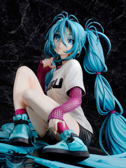 Hatsune Miku Statue 1/4 Yoneyama Mai The Latest Street Style "Cute" Limited Edition 17 cm 4573451870721