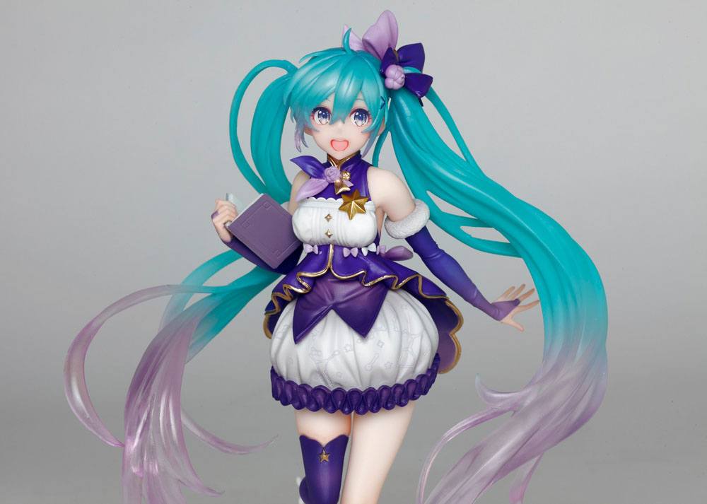 Vocaloid PVC Statue Hatsune Miku 3rd Season Winter Ver. (re-sales) 18 cm 0662248839134