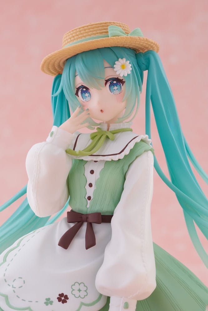 Hatsune Miku PVC Statue Figure Hatsune Miku Fashion Country Ver. 18 cm 0840342402748