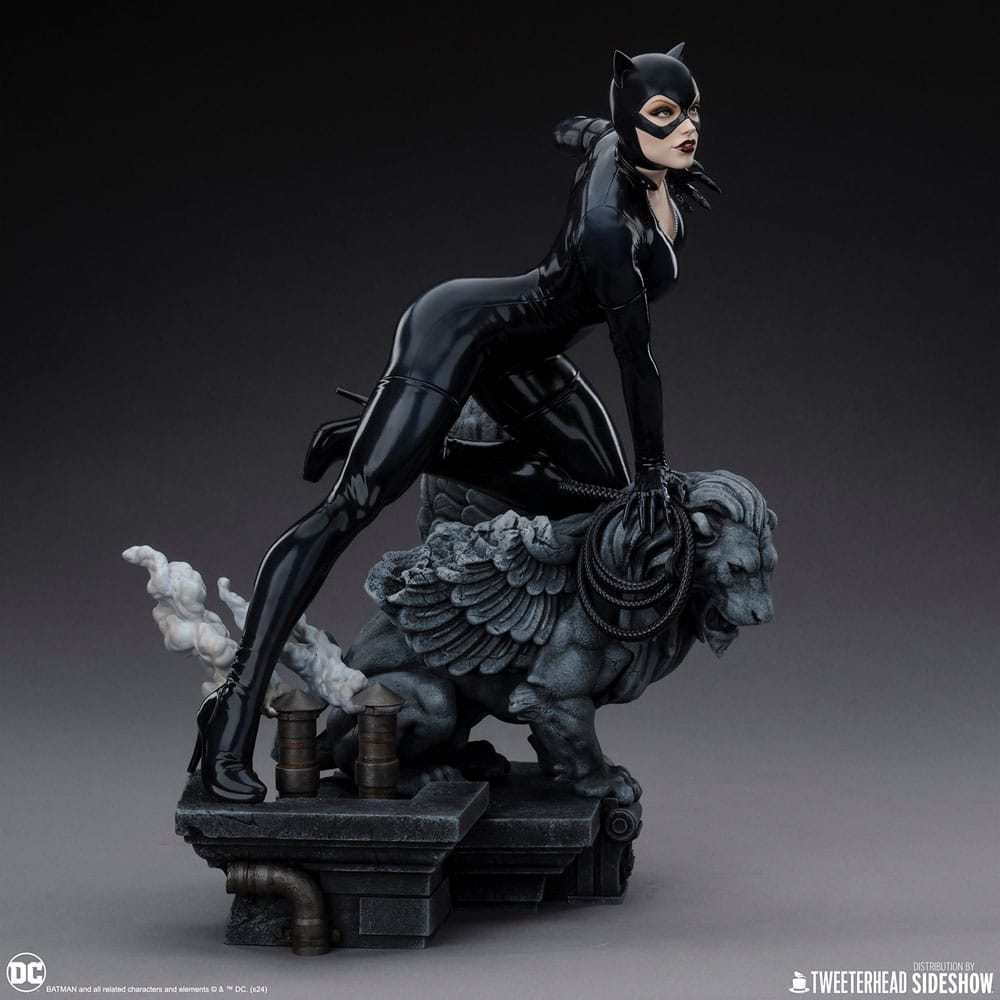 DC Comics Maquette 1/6 Catwoman 35 cm 0051497463533