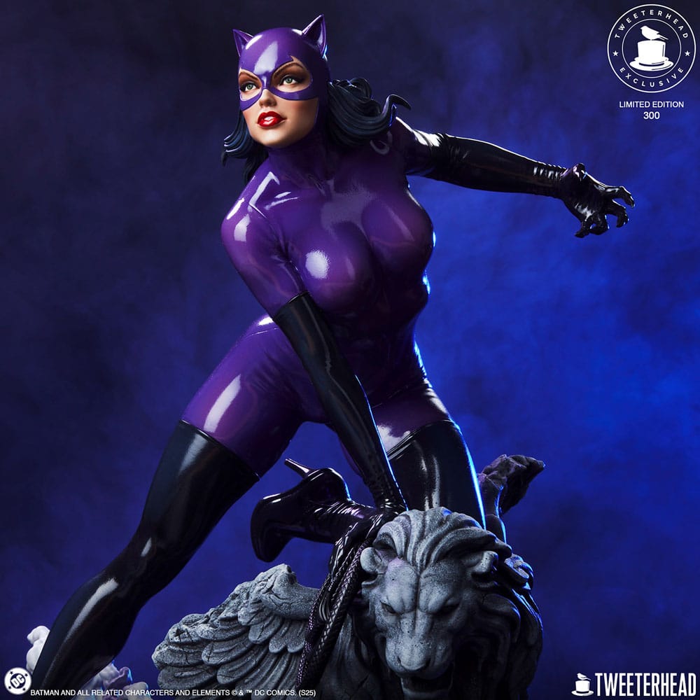 DC Comics Maquette 1/4 Catwoman (Purple Edition) 47 cm 0051497481348