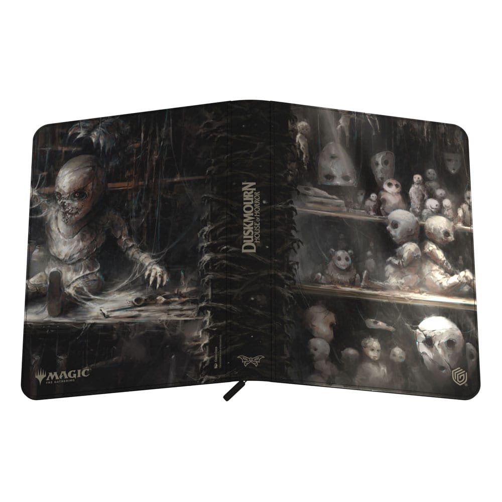 Ultimate Guard Zipfolio 360 Xenoskin Magic: The Gathering "Duskmourn: House of Horror" - Dollmaker’s Shop 4056133031080