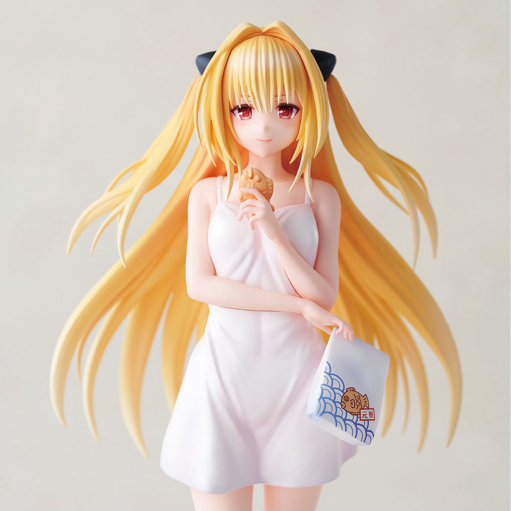 Love Trouble PVC 1/6 Statue Golden Darkness ( 4580485891004