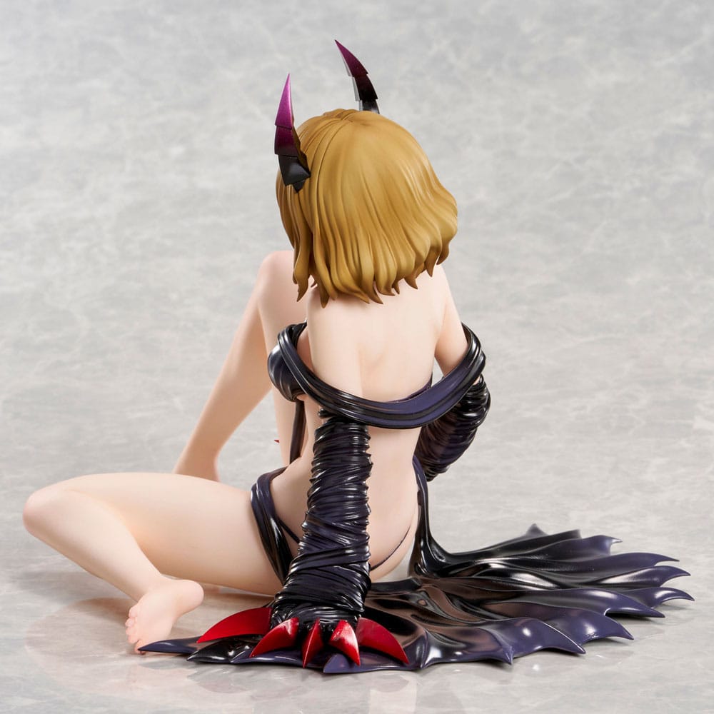 To Love-Ru Darkness Statue PVC Risa Momioka Darkness Ver. 15 cm 4589642714620