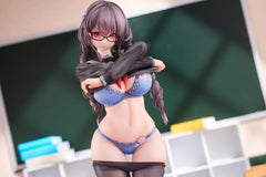 Original Character PVC 1/6 Gap Glasses Girl Who Doesn't Want To Take Physical Education Class 28 cm 6978180510005